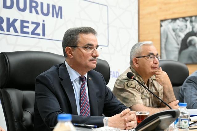 Erzurum'da Kurul kararıyla sahipsiz hayvanları besleme yasağı il genelinde getirildi