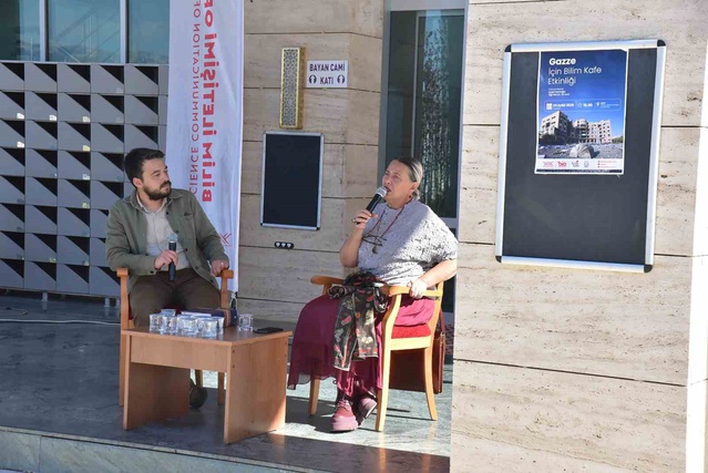 MSKÜ'de Gazze İçin Bilim Kafe etkinliğinde Ayçin Kantoğlu ve Dr. Ali Acar konuştu