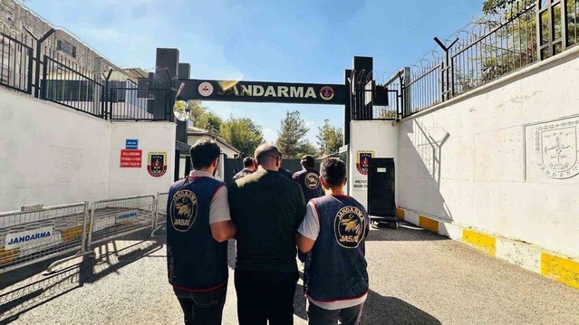 Diyarbakır'da jandarma operasyonlarında hapis cezası olan 67 kişi yakalandı