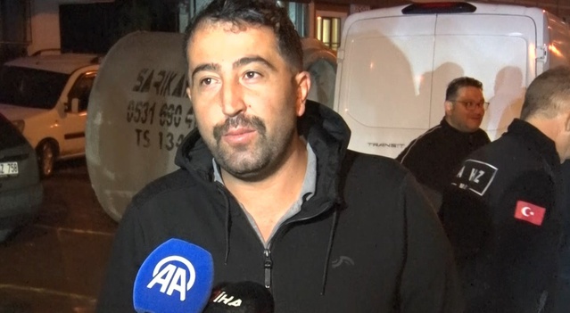 Ankara Keçiören'de sağanak sonrası kanalizasyon taşması giriş katlarını su bastı