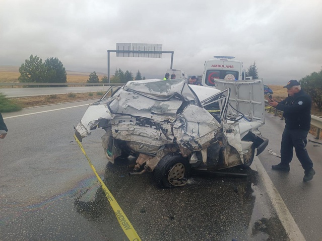 Eskişehir'de iddiaya göre TIR kazasında 2 kişi öldü, TIR sürücüsü gözaltına alındı