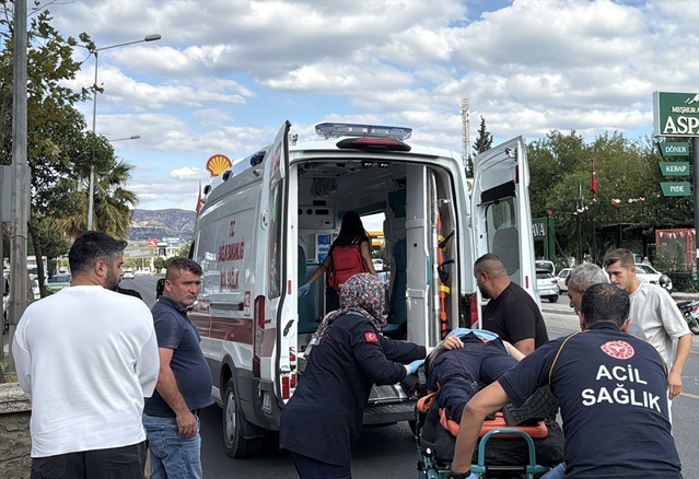 Aydın Efeler'de yaya yolundan geçmeye çalışan elektrikli bisiklet sürücüsü yaralandı