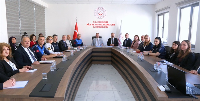 Eskişehir'de dilencilikle mücadele toplantısında denetimler ele alındı