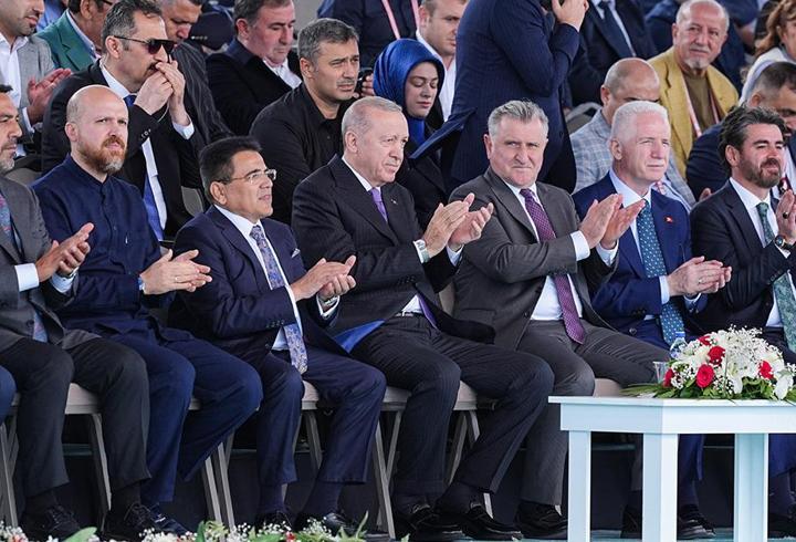 Cumhurbaşkanı Erdoğan, Yağlı Güreş Cumhurbaşkanlığı Kupası finalini izledi