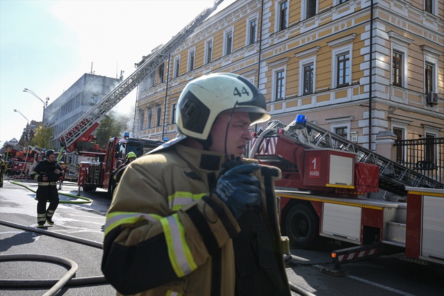 Rus İHA saldırısında Kiev'de Ukrayna Bilimler Akademisi'nde 1 kişi öldü, 4 yaralı