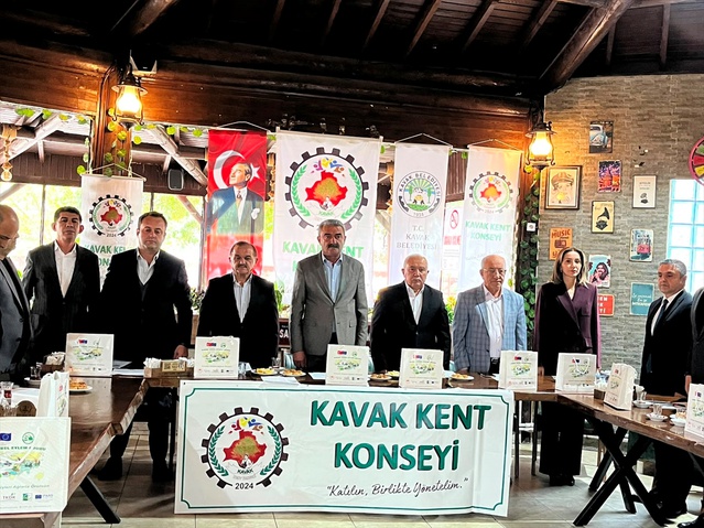 Samsun Kavak'ta Kent Konseyi'nin yeni başkanı Ebru Akman oldu
