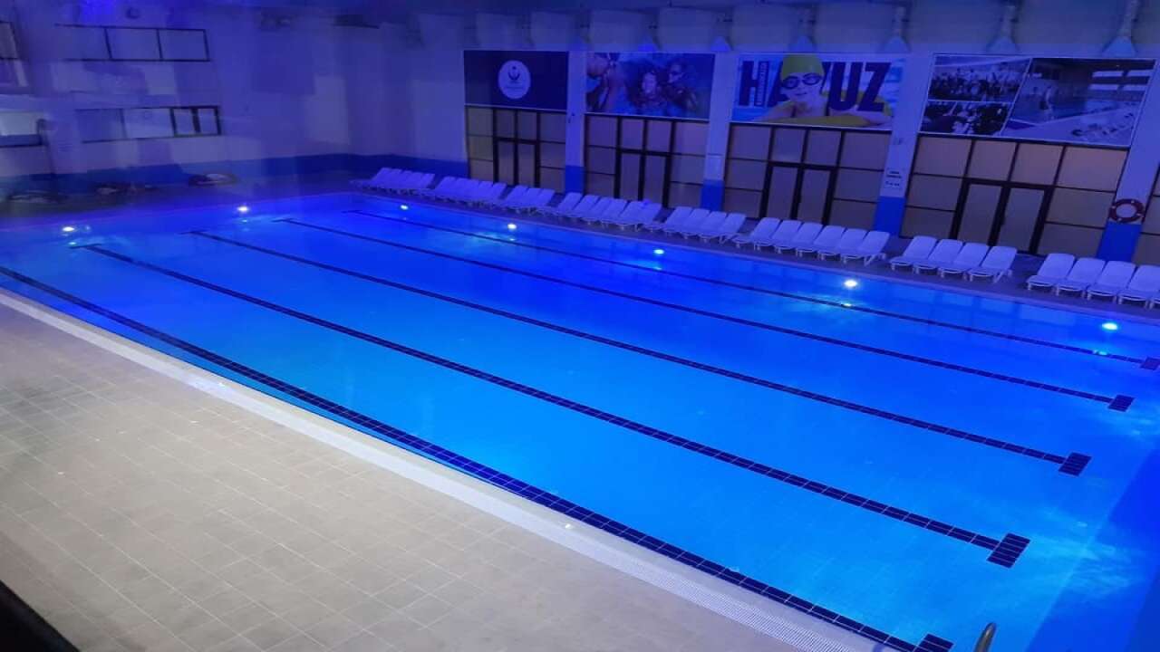 Kahramankazan’da sporun yeni adresi: Yüzme Havuzu ve Spor Kompleksi vatandaşları bekliyor