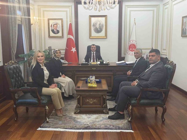 HEKİMSEN, sağlıkta şiddet ve malpraktisi Adalet Bakan Yardımcısı'na iletti