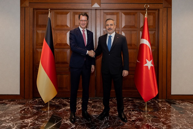 Ankara'da Dışişleri Bakanı Fidan ile Kuzey Ren-Vestfalya Başbakanı Wüst bir araya geldi