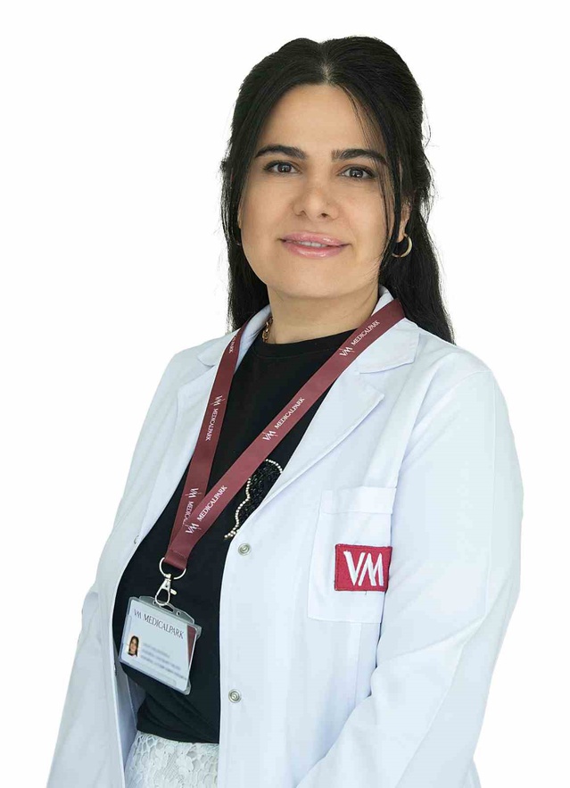 Dr. Javadova, çocuklarda sosyal medyada süreye değil içerik ve etkiye bakılmalı dedi