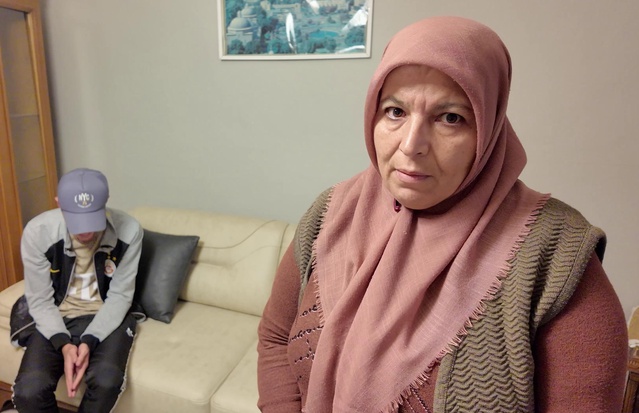 Erzurum'da göz tansiyonu hastası Oğuzhan Altay, geçmeyen ağrıları için yardım istiyor