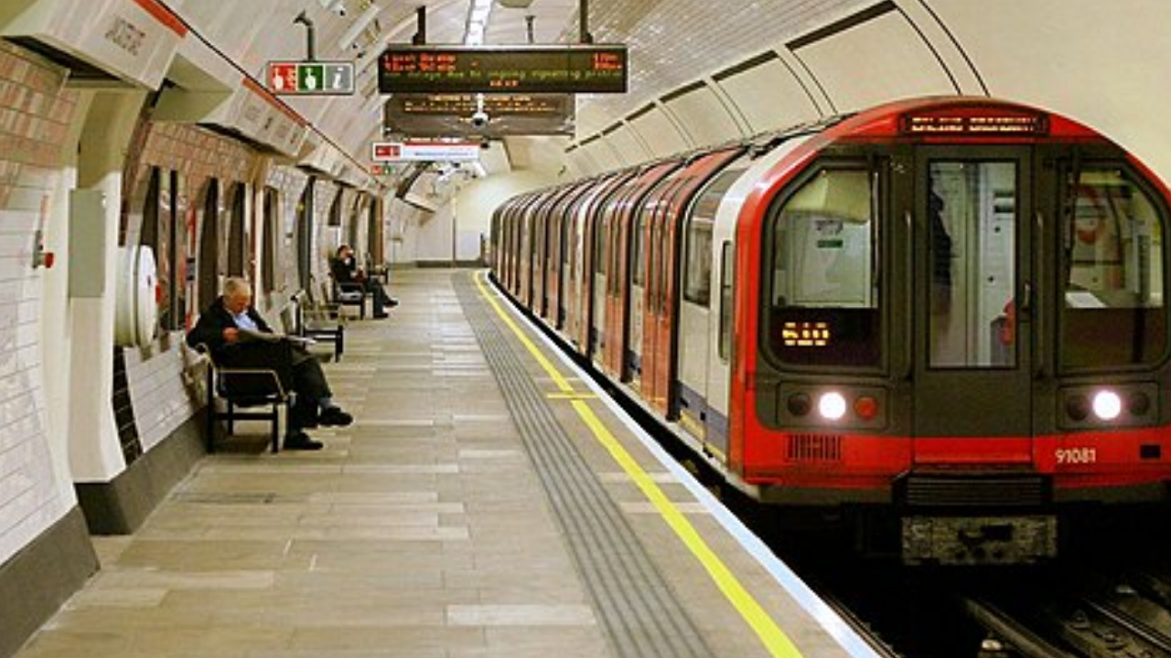 Ankara metrosunda seferler aksadı: Koru-Bilkent arasında otobüs desteği