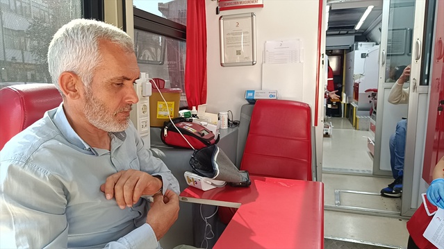 Pazaryeri'de Kızılay kan kampanyasında 18-65 yaş arası sağlıklı kişileri bekliyor