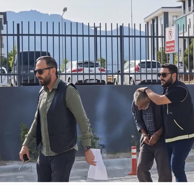 Konya Seydişehir'de evinde 6 kilo 595 gram uyuşturucu ele geçirilen zanlı tutuklandı