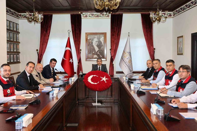 Afyonkarahisar'da KDAKP'ın 129 köyde yürüteceği çalışmalar toplantıda değerlendirildi