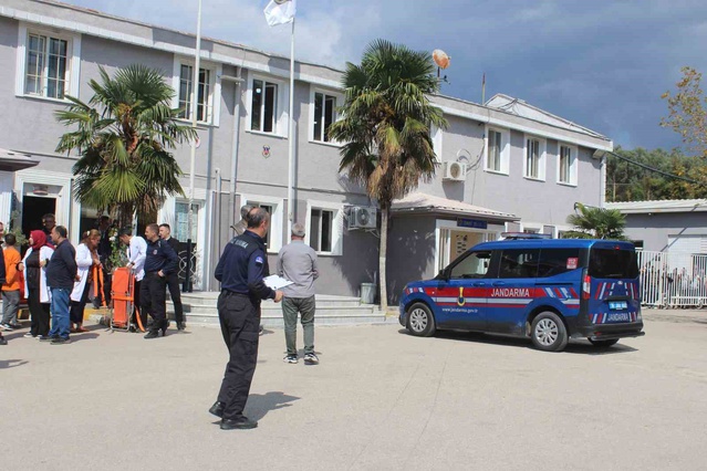 Gemlik Açık Ceza İnfaz Kurumu'nda afet tatbikatı Başsavcı Vekili idaresinde yapıldı
