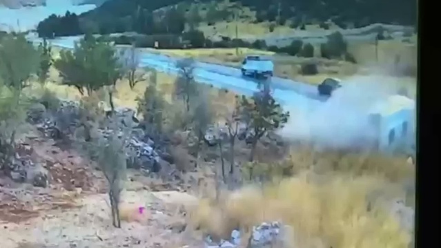 Gaziantep Nurdağı'nda 7 ölü, 13 yaralı kaza anı kameraya yansıdı