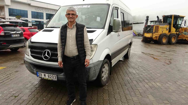 Giresun Güce'de Ömer Kara, tersten konuşunca turistler yabancı dil sandı