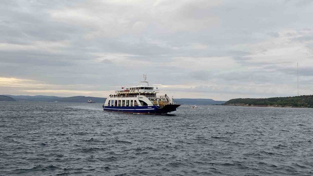 Gökçeada'ya yarın bazı feribot seferleri olumsuz hava şartları nedeniyle iptal edildi