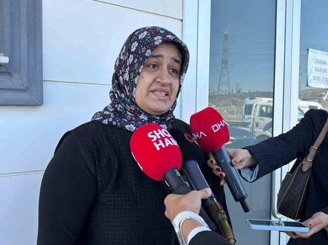 Eski eşinin bıçaklı saldırısında kadın öldü, Ankara Gölbaşı'nda toprağa verildi