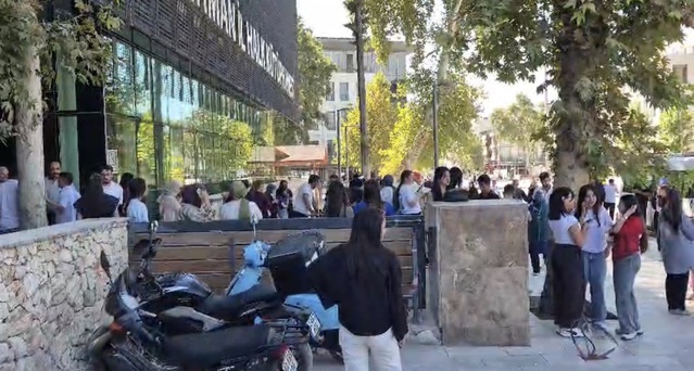 Adıyaman'da da hissedilen 5.4'lük depremin merkez üssü Şanlıurfa Karaköprü oldu