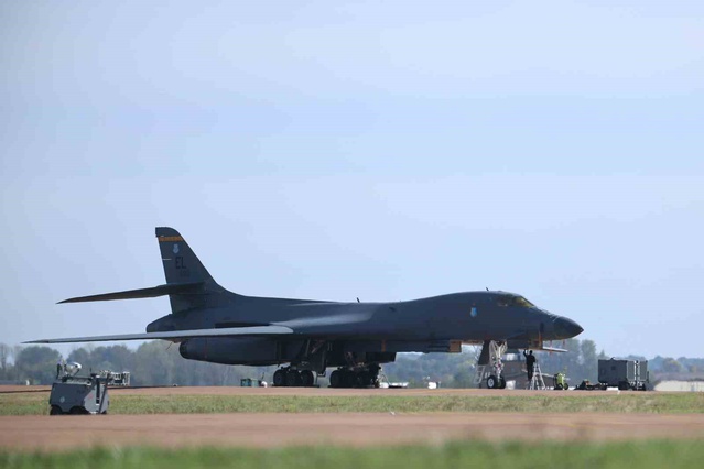 Fairford'da gözaltına alınan 5 şüpheli kefaletle serbest bırakıldı, soruşturma sürüyor