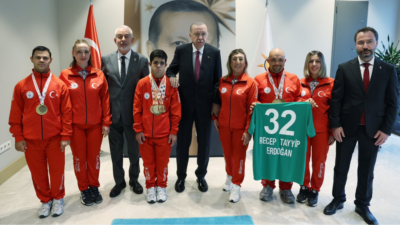 Cumhurbaşkanı Erdoğan, özel sporcularla bir araya geldi