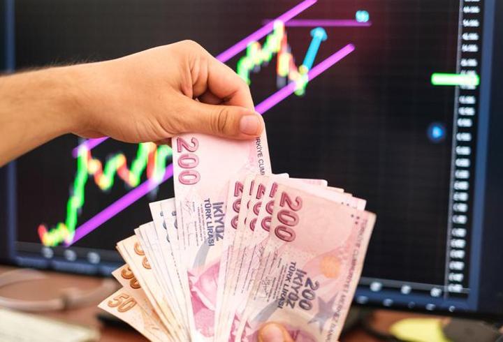 Bankacılık sektöründe toplam kredi hacmi geriledi: Mevduat arttı