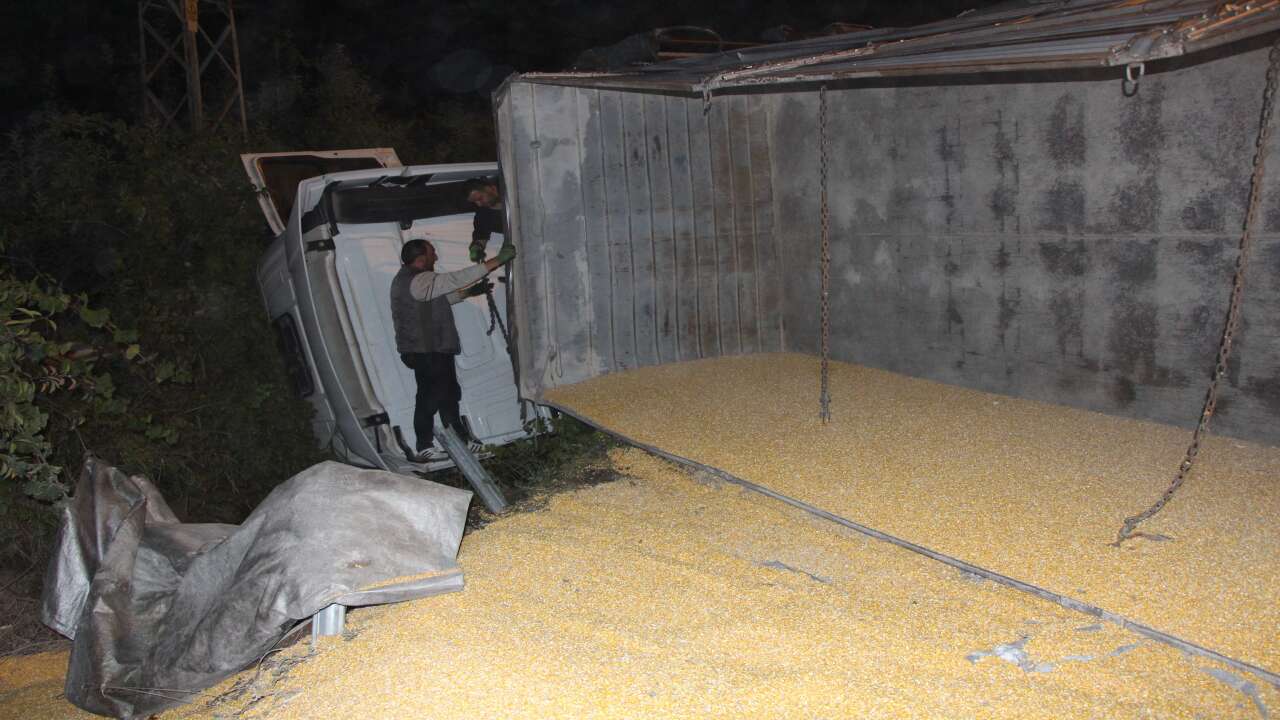 Su almak isterken direksiyon hakimiyetini kaybetti
