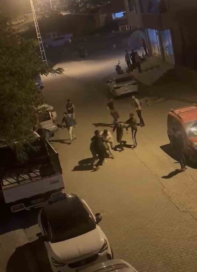 Iğdır Tuzluca'da 20 kişinin karıştığı sopalı kavgada 3 kişi yaralandı