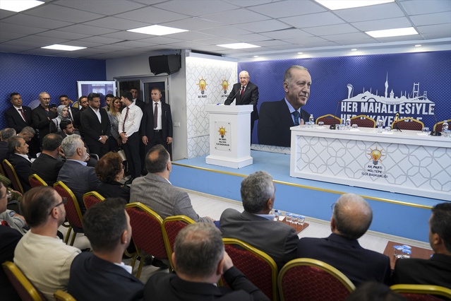Milli Savunma Bakanı Güler, "Türkiye Yüzyılı Buluşmaları" kapsamında Maltepe'de ziyaretlerde bulundu: