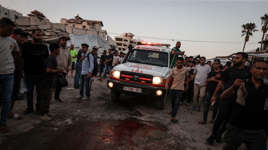 İsrail'in Gazze'de düzenlediği saldırılarda biri çocuk 2 Filistinli hayatını kaybetti