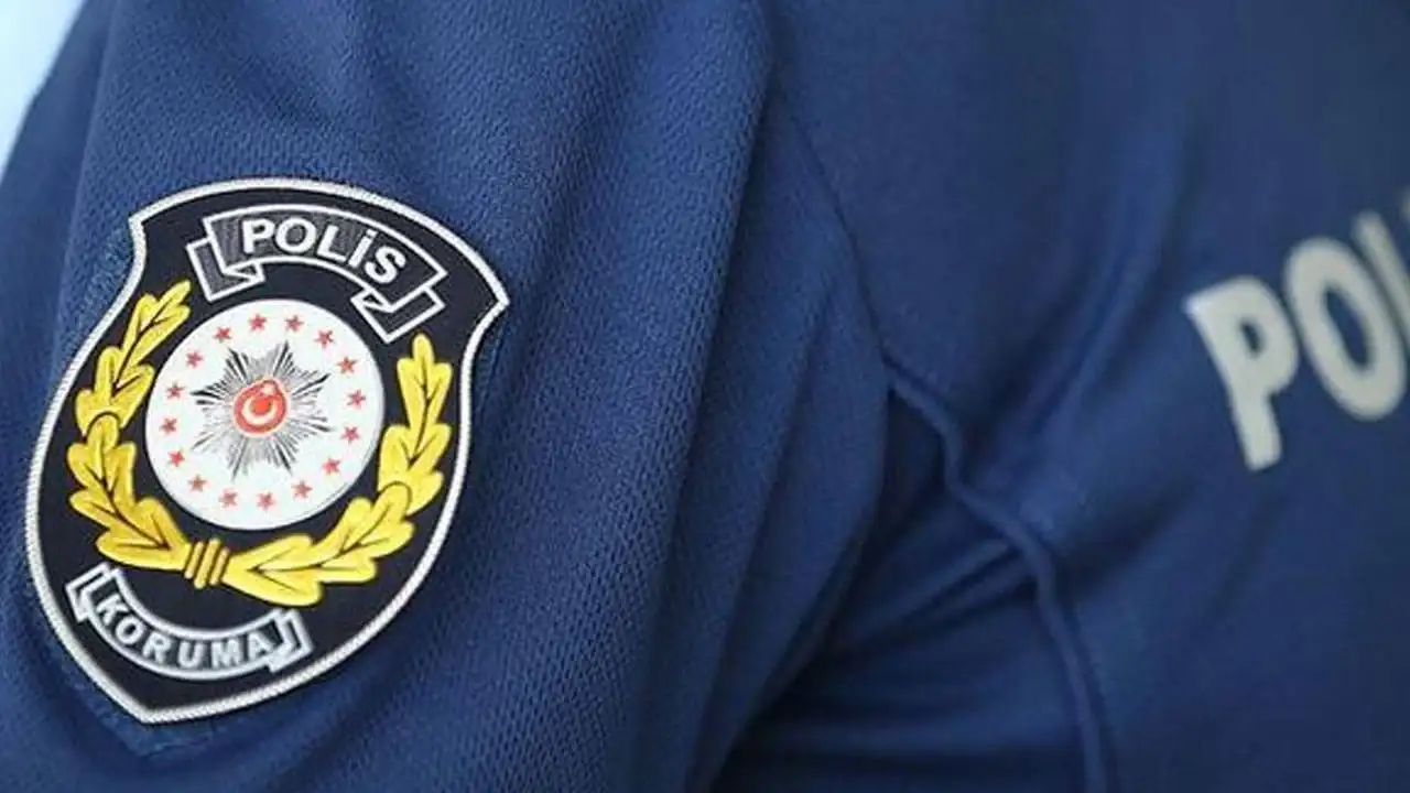 Ankara'da bir polis memuru evinde kendisini vurmuş halde bulundu