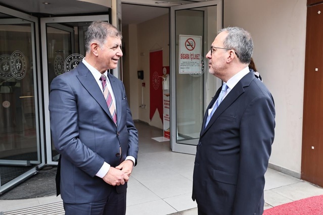 Kasapoğlu, Tugay'ın AK Parti'ye geçeceği iddiasına 'Siyasette her şey olabilir' dedi