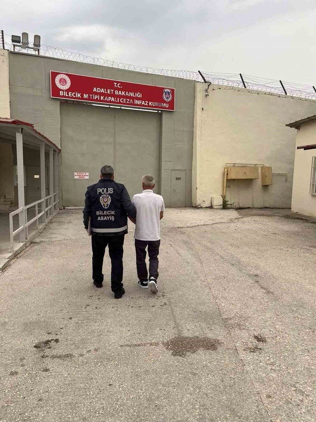 Bilecik'te ekiplerce 19 yıl 6 ay 26 gün hapis cezası olan şahıs kömürlükte yakalandı