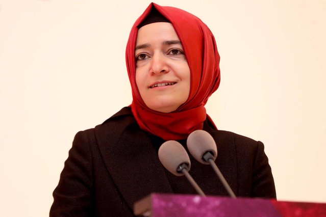 AK Partili Fatma Betül Sayan Kaya istifa etti! Savcılık jet hızıyla düğmeye bastı