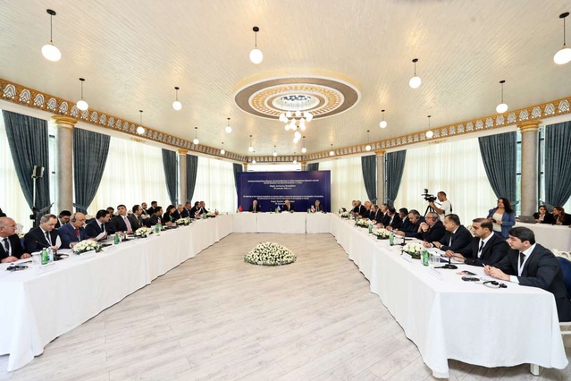 Ortak Gümrük Komitesi 5. toplantısı Azerbaycan'da protokol imzalanarak tamamlandı