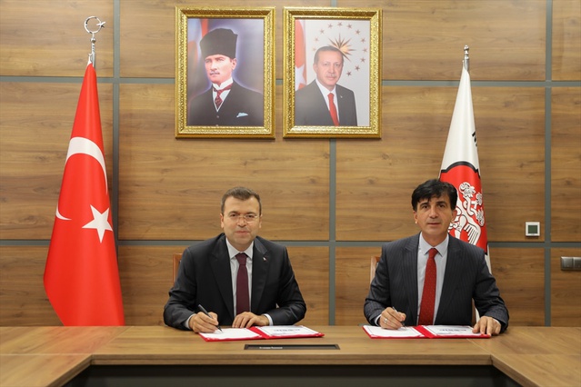 Niğde'de tarımsal sulamada KOP'la 89,7 milyon liralık 5 projelik protokol imzalandı