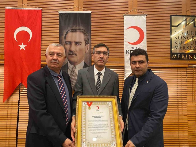 Bursa'da okullarda Türk Kızılay iş birliğiyle 18 bin 67 ünite kan bağışı toplandı