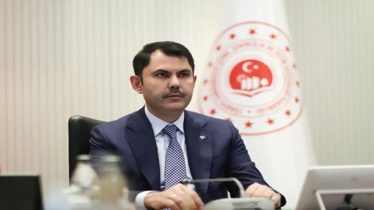 Bakan Kurum’dan deprem açıklaması! Olumsuz bir durum yok