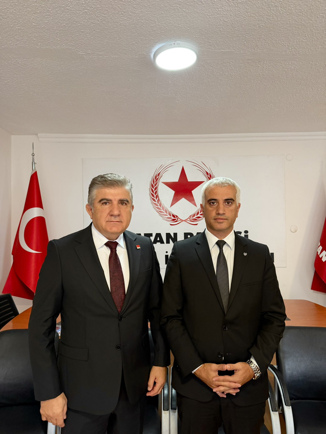 CHP Ankara İl Başkanı Yıldırım, Vatan Partisi Ankara İl Başkanı Reyhan'a konuk oldu