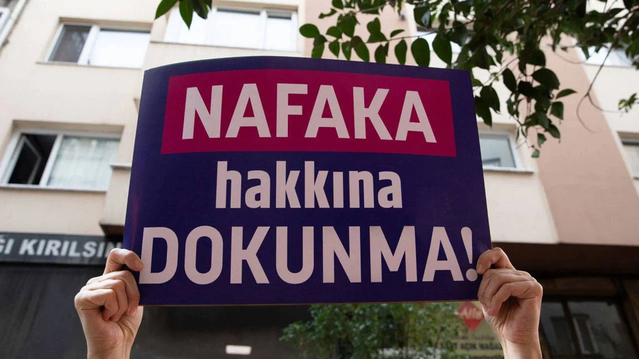 Hatimoğulları, AYM'nin nafaka kararına 'nafaka hakkımıza dokunamazsınız' dedi