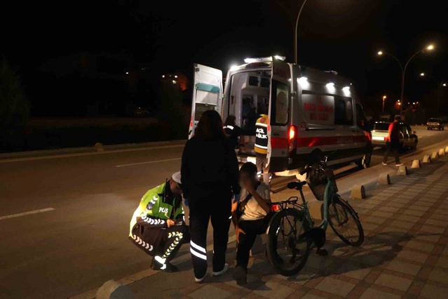 Karaman'da bisikletliye çarpan araç sürücüsü aranıyor, 16 yaşındaki çocuk yaralandı