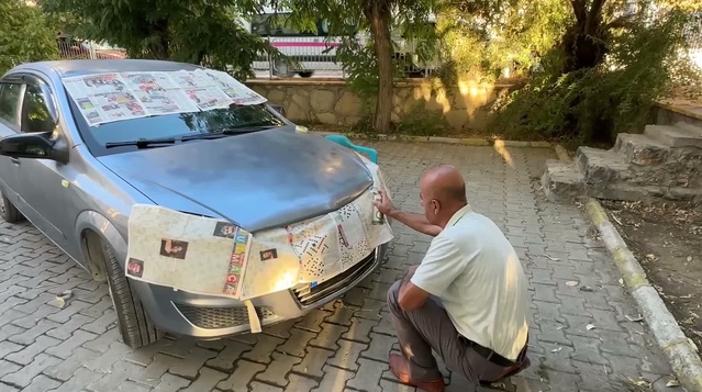 Van'da emekli Yörük, 15 bin liralık boya ücretini karşılayamayınca aracını kendi boyadı