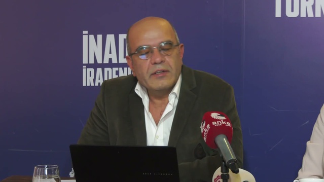 Şık, fon krizinde Hazine ve Maliye Bakanlığı'nın kontrollü patlatma yaptığını iddia etti