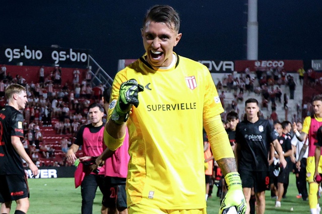 Muslera'nın forma giydiği maçta olay! Başkan sahaya girdi, olanlar oldu