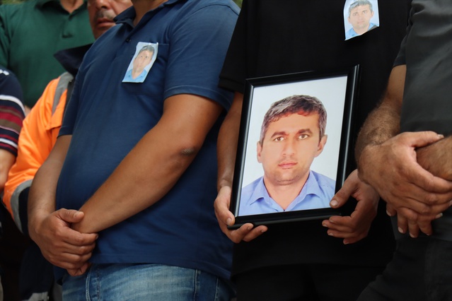 Batan Filo Jet'te ölen 6 yaşındaki çocuk ve Nihat Pancar Hatay'da toprağa verildi.