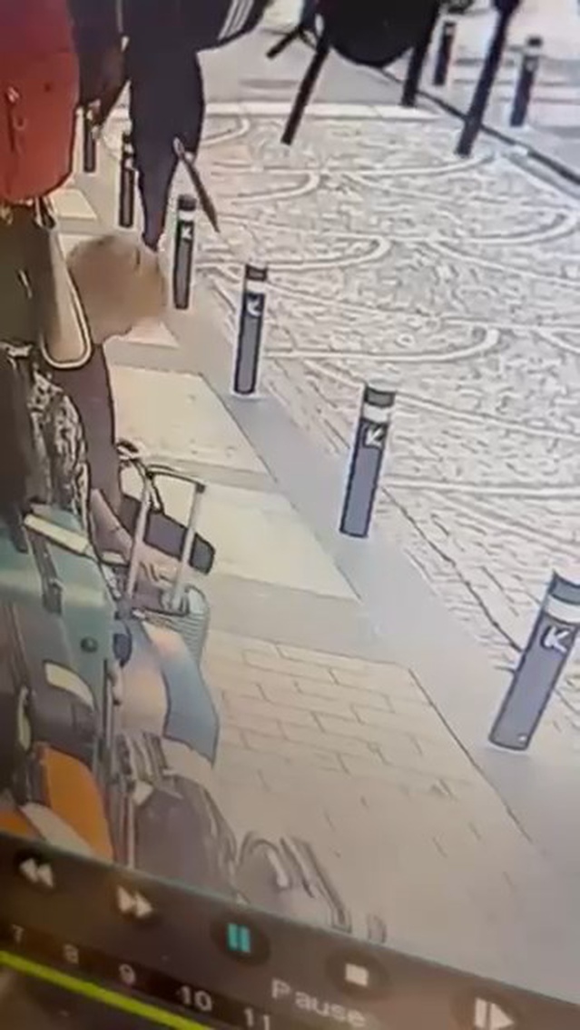 Kadıköy'de 28 Eylül'de valizi alıp uzaklaşan kadın güvenlik kamerasına yakalandı