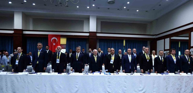Fenerbahçe'nin olağan genel kurulunda ibra ve bütçe yarın onaya sunulacak