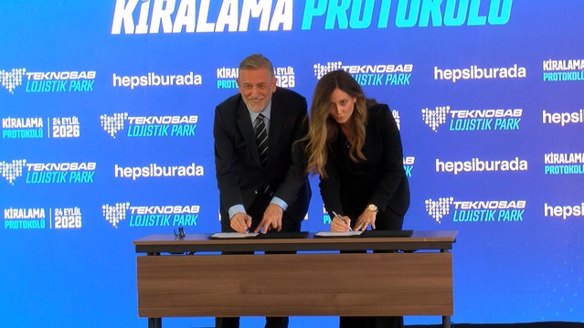 Bursa'da konuşan Cumhurbaşkanı Yardımcısı Yılmaz yanlış kahramanları eleştirdi